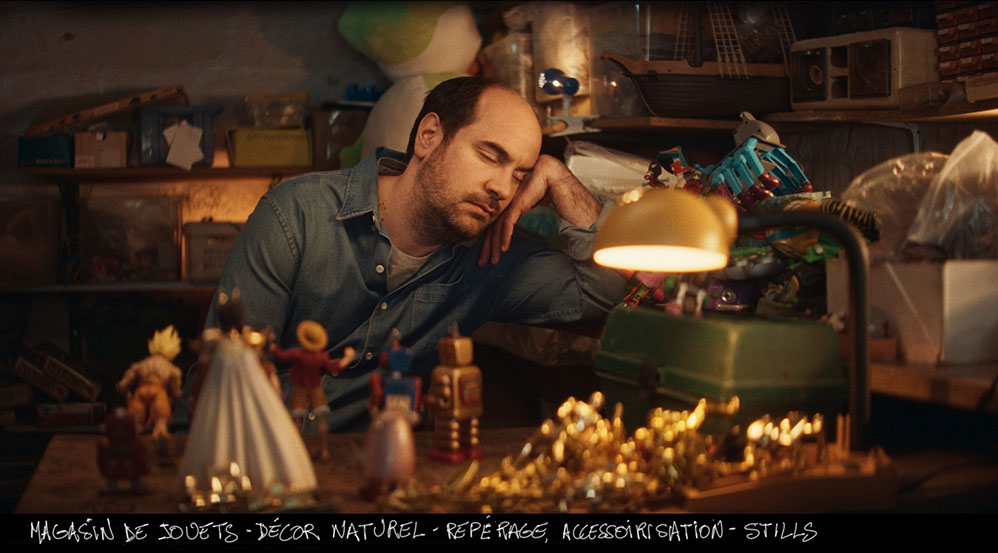 stills décor pour bref 2 - épisode 5 - boutique de jouets - Lulu Berlu - bref kyan khojandi - film avec noemie lvovsky  