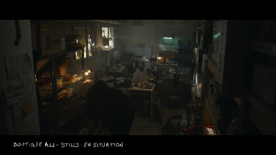 stills du décor du film vermines réalisé par sebastien vanicek - scénario florent bernard - boutique Ali express